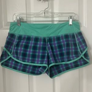 Lululemon Speed Up shorts size 6